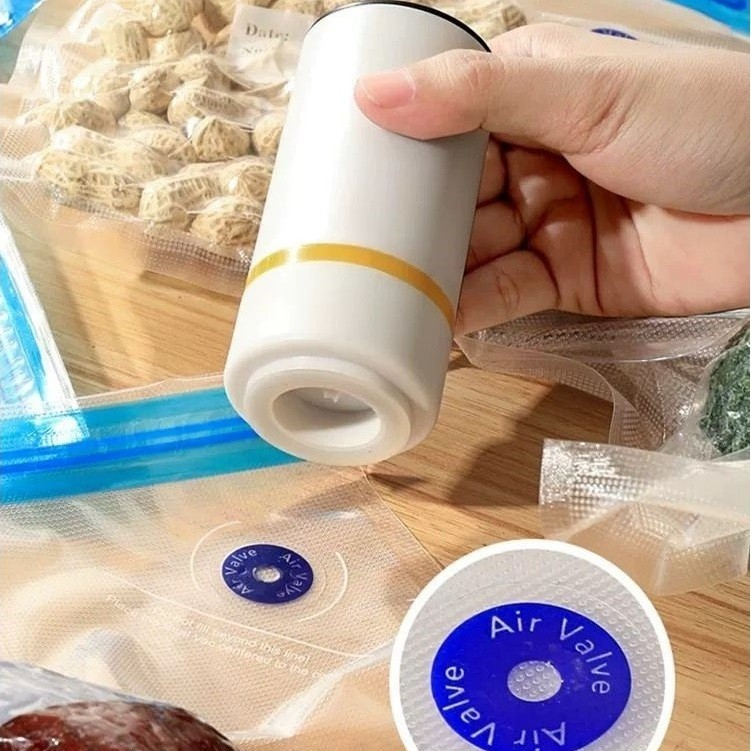 Conjunto 5 Sacos a Vácuo com Bomba Recarregável