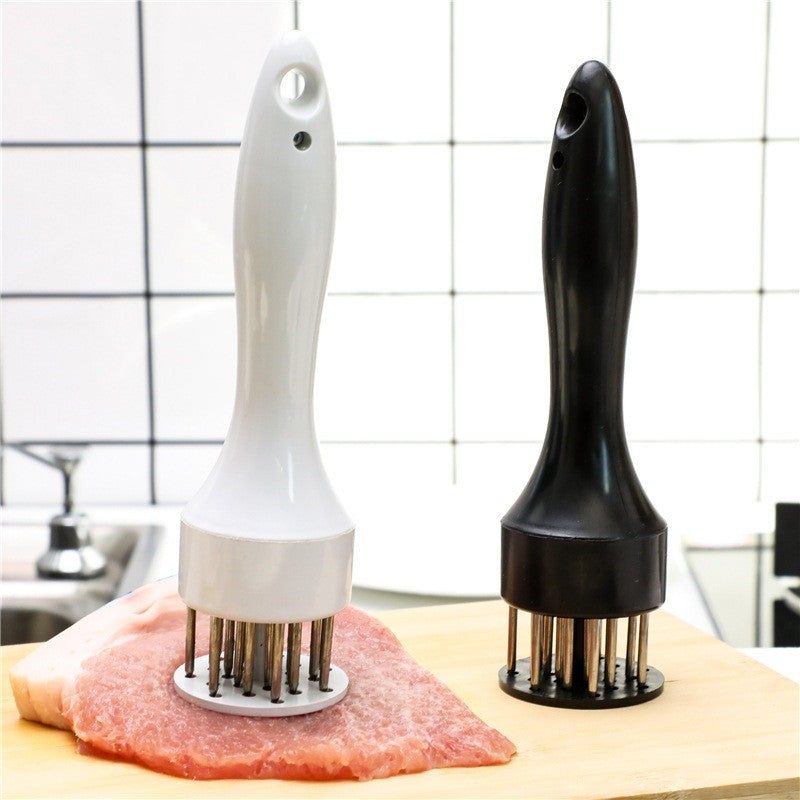 Transforme o preparo de suas carnes com o Amaciador de Carne InoxBeef! Feito em aço inox, é ideal para amaciar cortes duros de forma rápida e eficiente, deixando a carne macia e saborosa. Design moderno e resistente, perfeito para quem busca praticidade na cozinha.