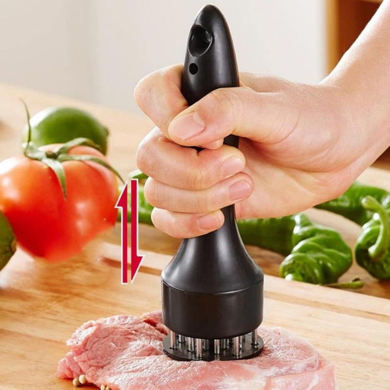 Prepare carnes mais suculentas e macias com o Amaciador de Carne InoxBeef. Feito em aço inox durável, garante resultados rápidos e eficazes. Essencial para uma experiência culinária superior