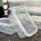 Tenha todas as suas refeições da semana organizadas com o Kit 10 Marmitas de 800ml. Cada pote tem tamanho ideal para porções completas e conta com travas laterais firmes, que evitam vazamentos e mantêm os alimentos frescos por mais tempo. Ideal para quem faz meal prep!