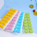 Forma de Gelo Cubo com Tampa Rígida e Fundo de Silicone