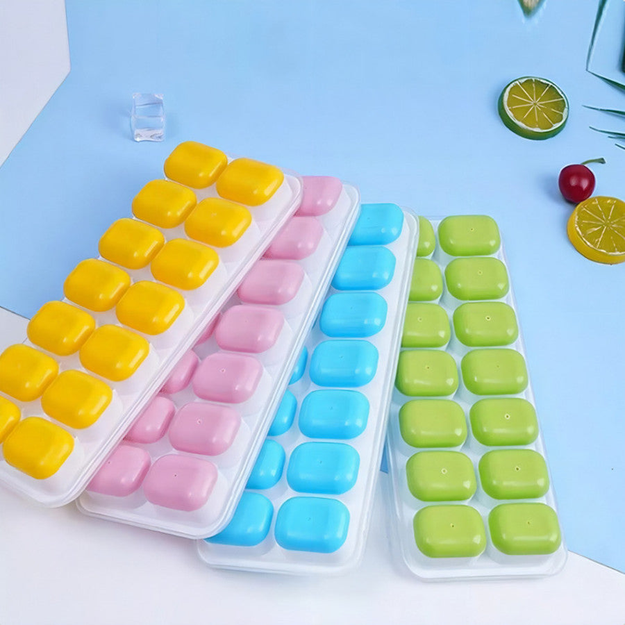 Forma de Gelo Cubo com Tampa Rígida e Fundo de Silicone