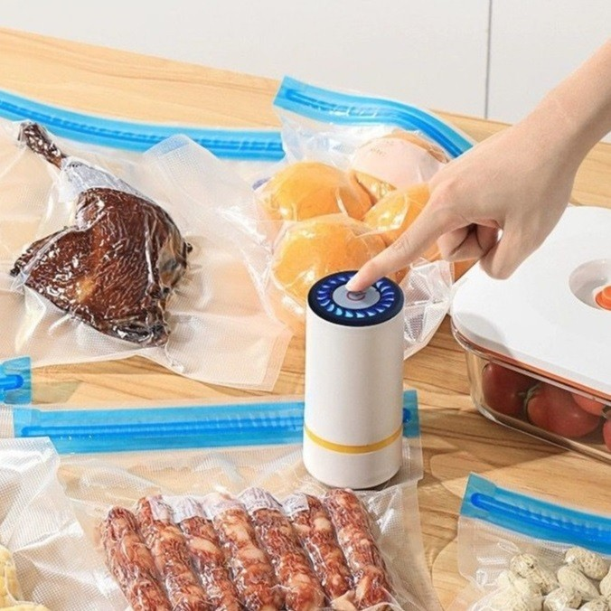 Conjunto 5 Sacos a Vácuo com Bomba Recarregável